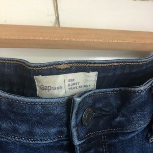 GAP curvy skinny jeans